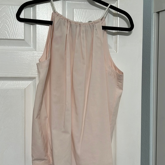 Sleeveless top - Picture 1 of 3